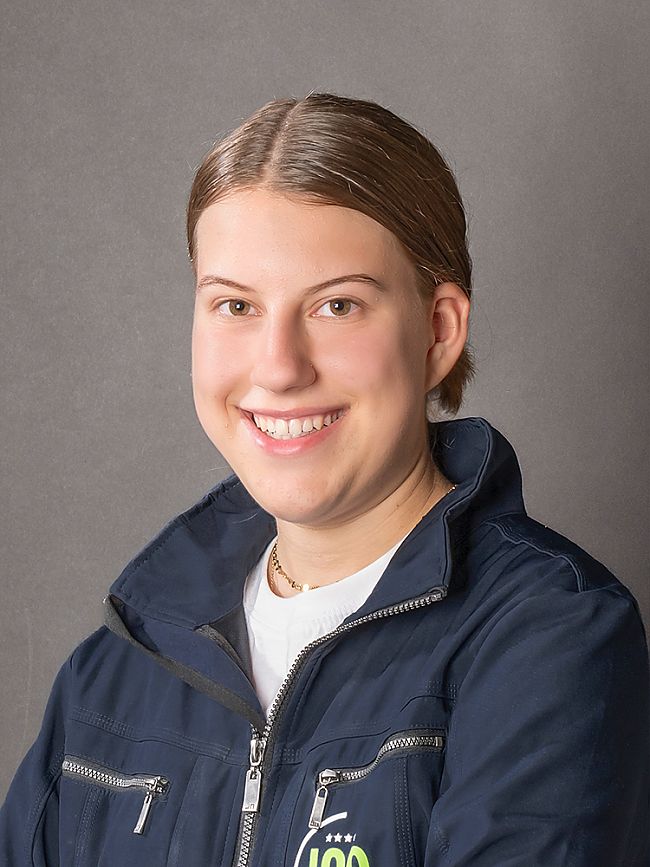 Giulia Meier – Kundenmalerin Giulia Meier – Kundenmalerin